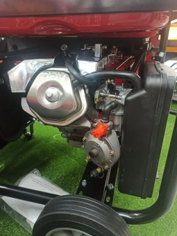 Бензиновый электрогенератор 15HP 6-6,5kW, 220V/23A , GX NewLand 6500